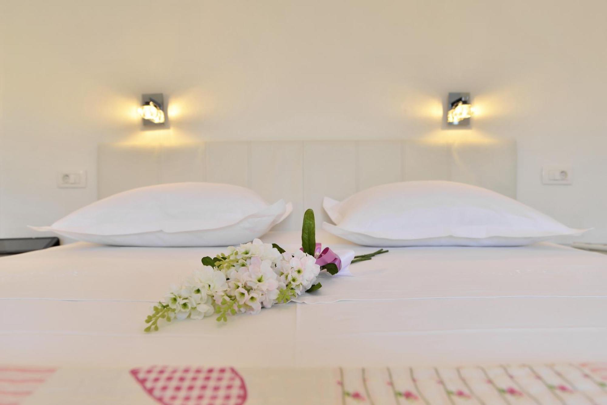 Villa Sarah Supetar Ngoại thất bức ảnh